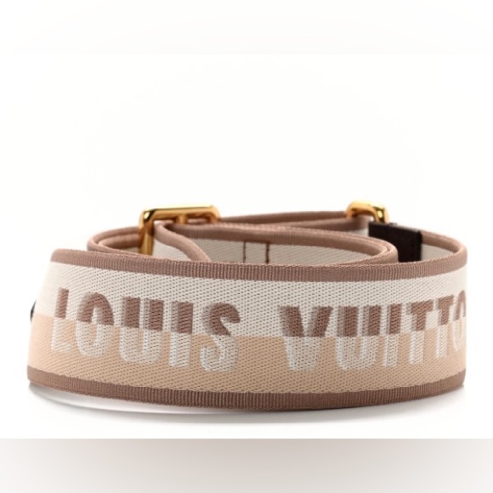 SOLD‼️‼️Louis Vuitton Damier Ebene Speedy20 Strap🤩